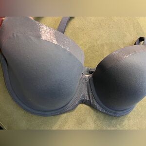 Victoria’s Secret Bra-Like New!!!